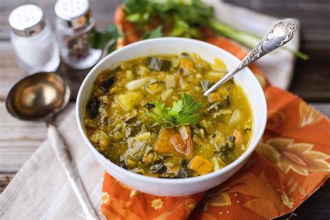  La Zuppa di Verdure con Latte e Nidi di Uccello: Un connubio sorprendente tra sapori cremosi e texture croccanti!